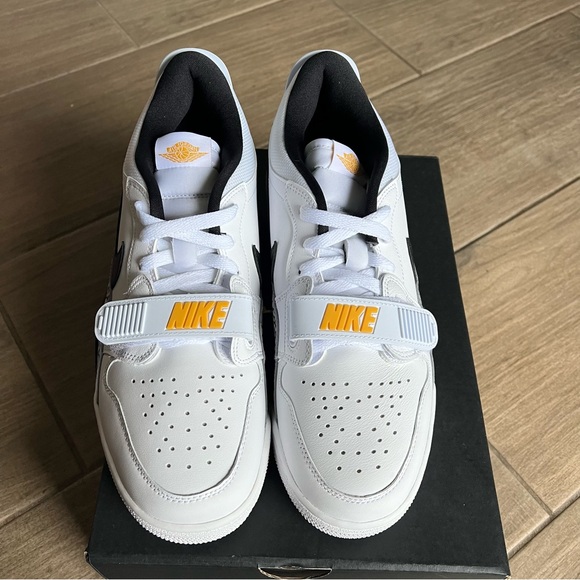 Jordan Legacy 312 Low - Picture 5 of 8